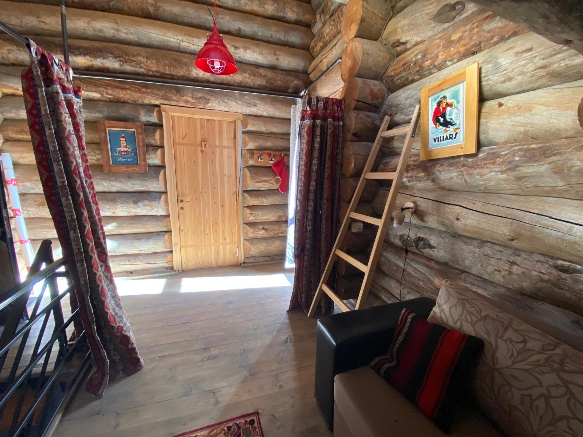 Mountain Cricket Chalets And Apartments Gudauri Rum bild